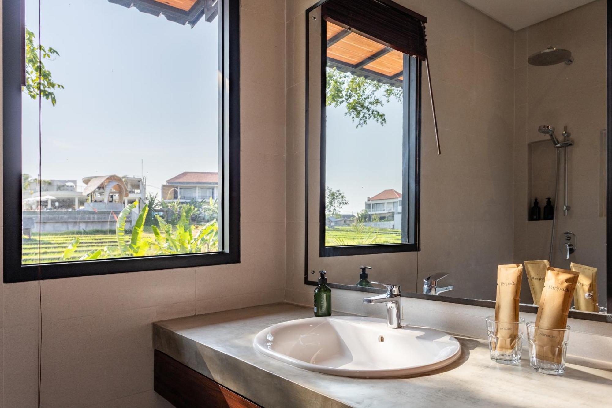Paripadi Studio Canggu エクステリア 写真